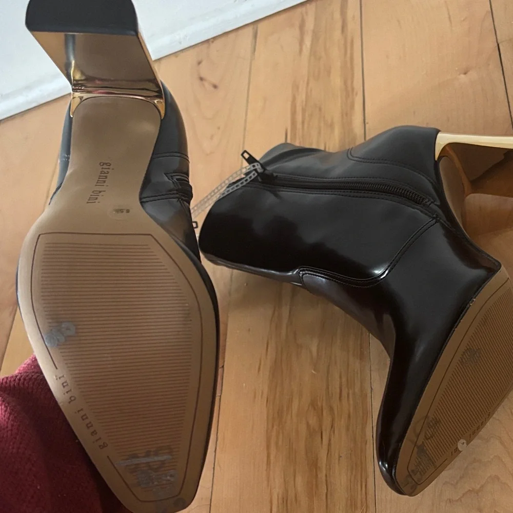 Statement Heel Boots - Picture 2 of 5